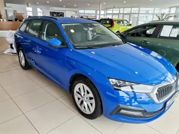 SKODA Octavia 1.4 TSI DSG iV