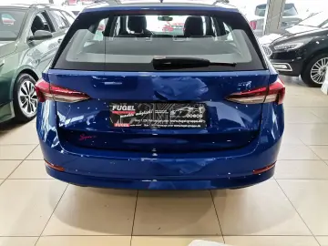 SKODA Octavia 1.4 TSI DSG iV