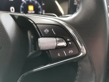 SKODA Octavia 1.4 TSI DSG iV