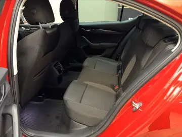 SKODA Octavia Limousine Ambition 1.5 TGI G-TEC DSG LED