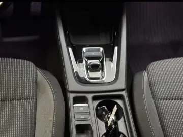 SKODA Octavia Limousine Ambition 1.5 TGI G-TEC DSG LED