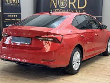 SKODA Octavia Limousine Ambition 1.5 TGI G-TEC DSG LED