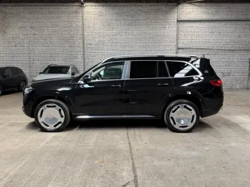 Mercedes-Benz GLS600 Maybach