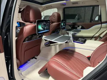 Mercedes-Benz GLS600 Maybach