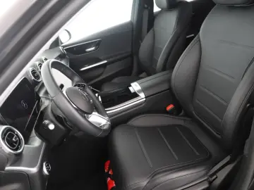 MERCEDES-BENZ C 400 e 4M Avantgarde2x LED MBUX Distr&hellip;