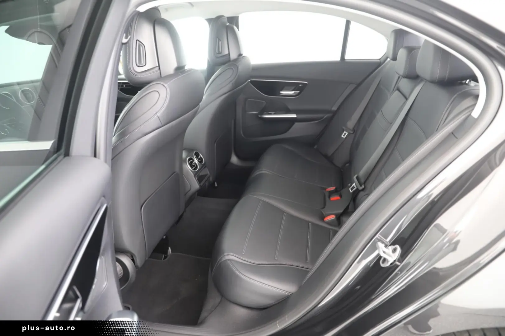 MERCEDES-BENZ C 400 e 4M Avantgarde2x LED MBUX Distr&hellip;