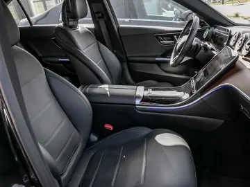 MERCEDES-BENZ C 300 e 4M AVANTGARDE DISTRONIC NIGHT 360  AHK