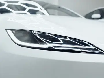 TESLA Model 3 Long Range Dual AWD Highland