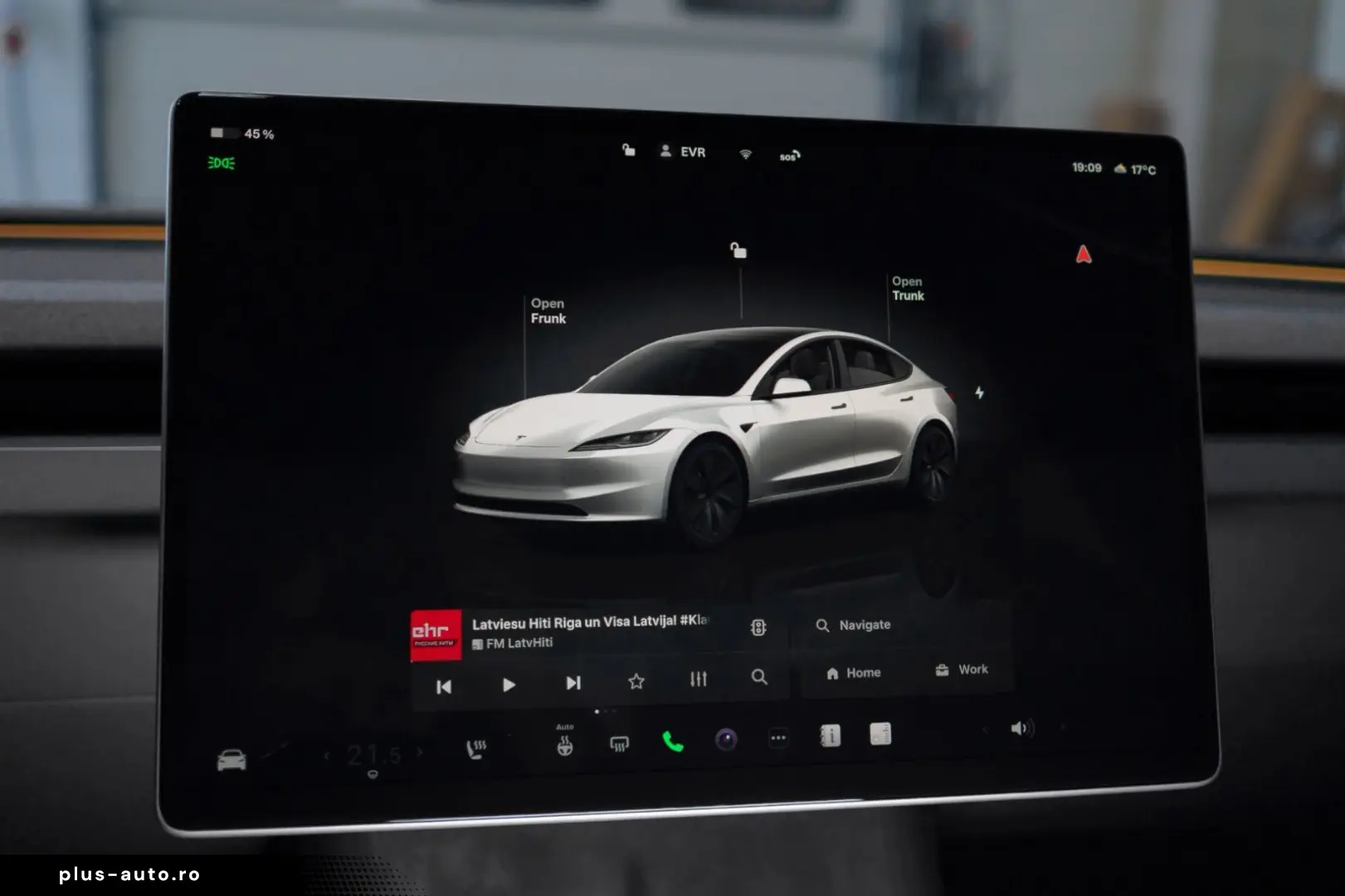 TESLA Model 3 Long Range Dual AWD Highland
