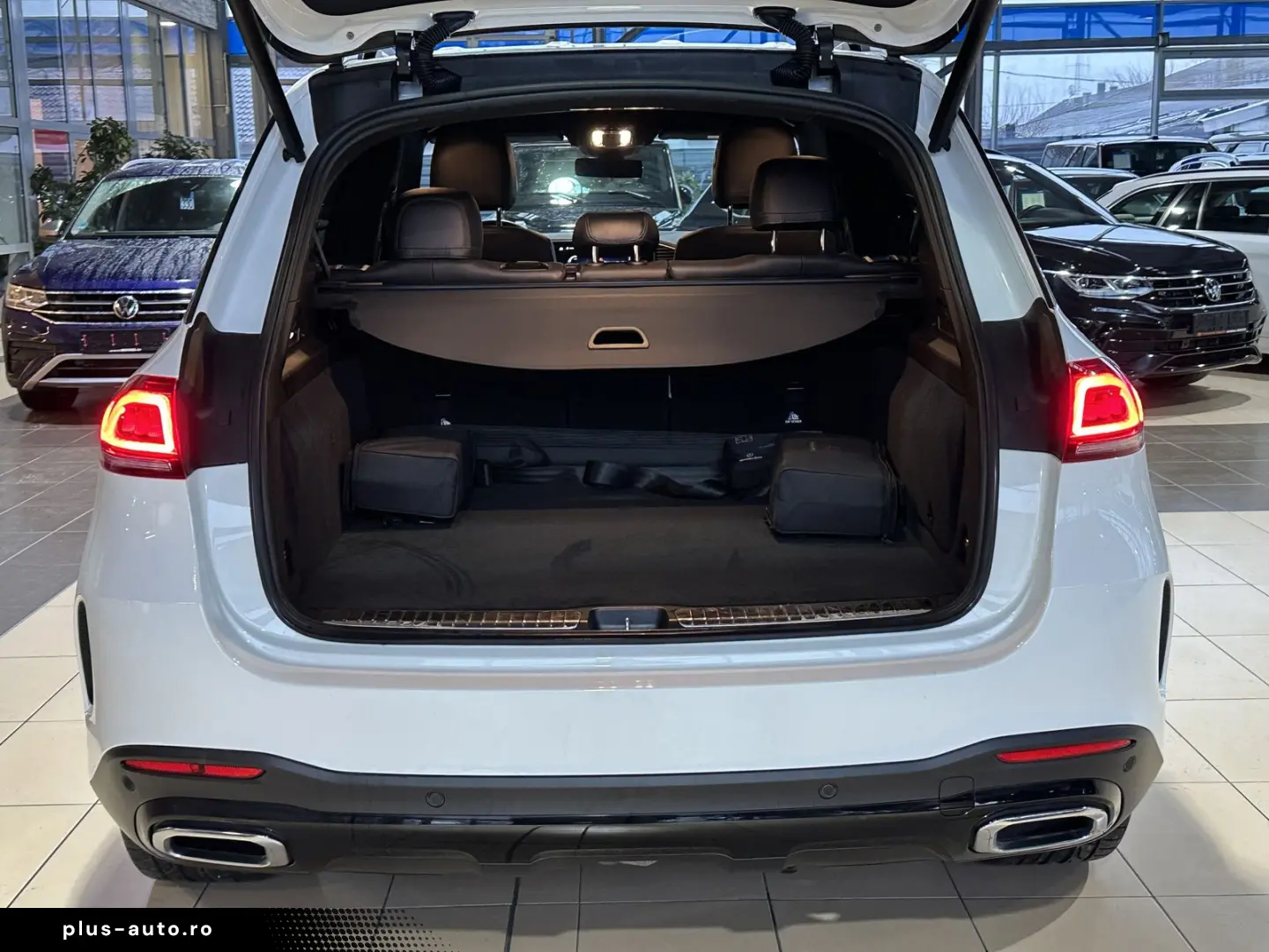 MERCEDES-BENZ GLE 350 e 4Matic AMG Line NightPaket AHK 360