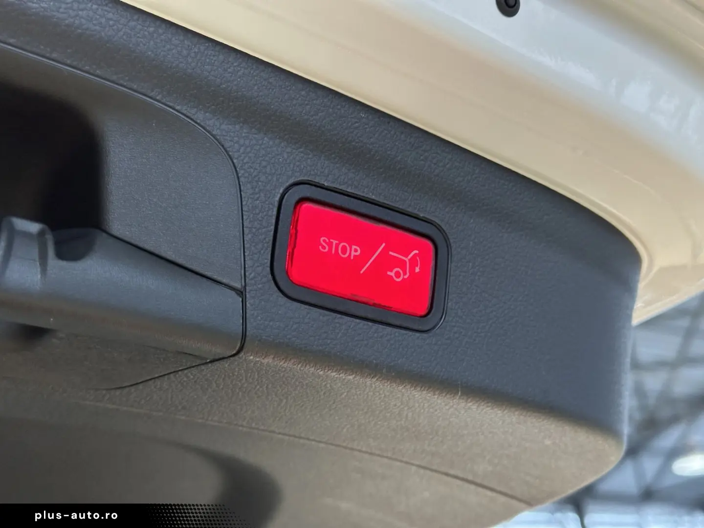 MERCEDES-BENZ GLE 350 e 4Matic AMG Line NightPaket AHK 360