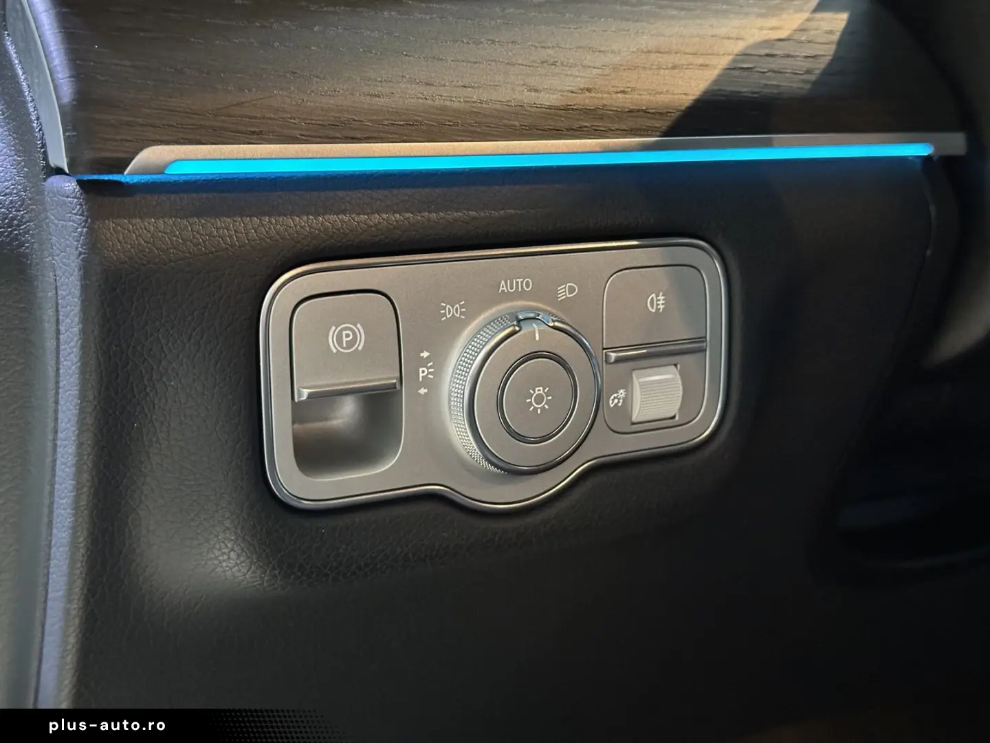 MERCEDES-BENZ GLE 350 e 4Matic AMG Line NightPaket AHK 360