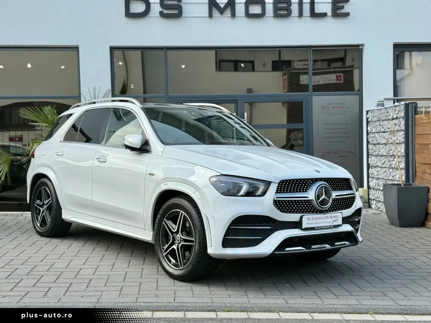MERCEDES-BENZ GLE 350 de 4M AMG Line HUD Pano 1HD