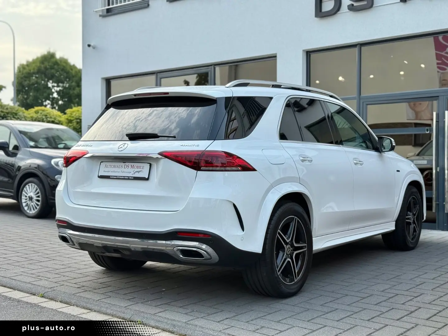 MERCEDES-BENZ GLE 350 de 4M AMG Line HUD Pano 1HD