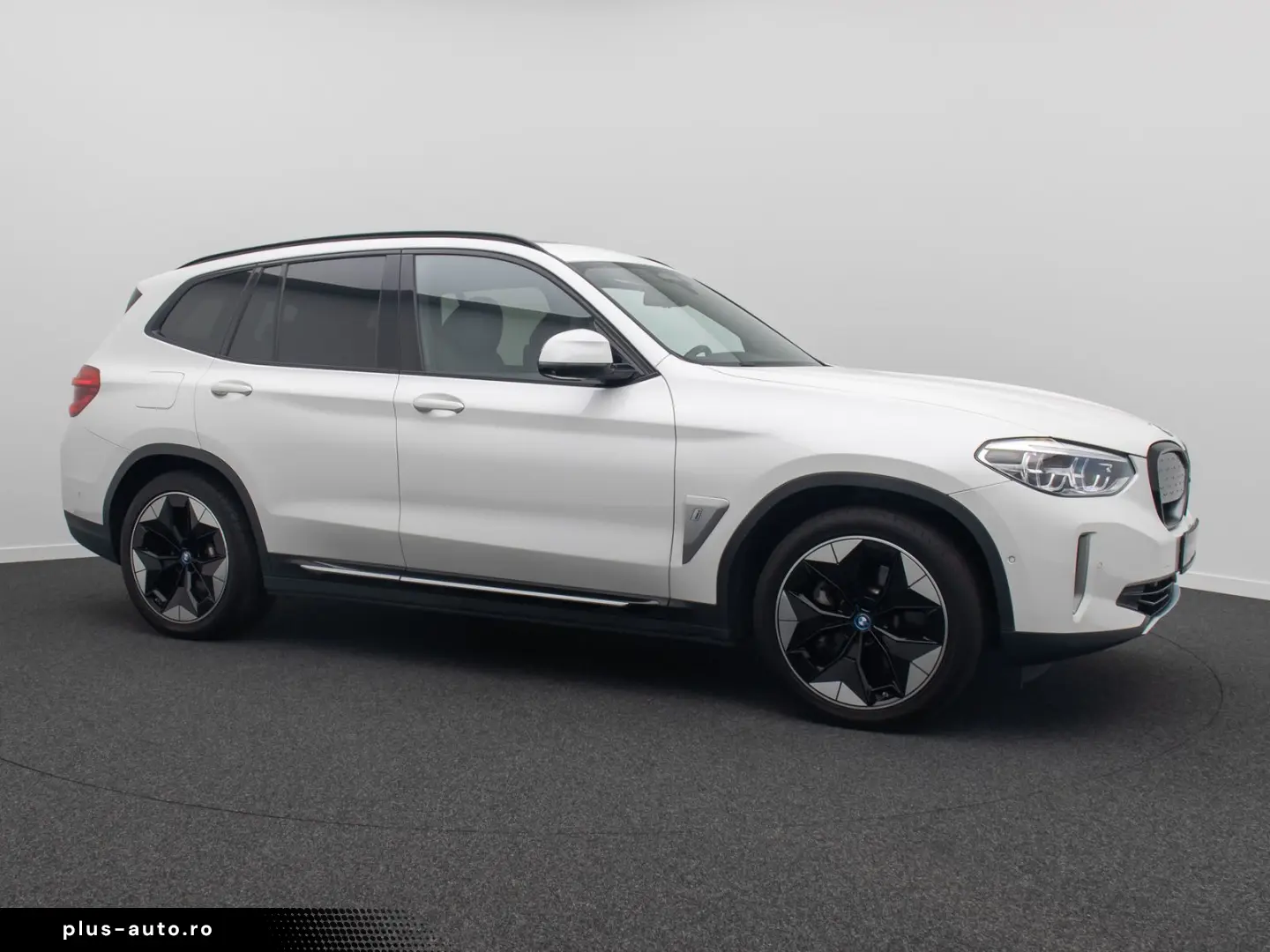 BMW iX3 IMPRESSIVE H K 360  Panorama HUD DAB 20Zoll