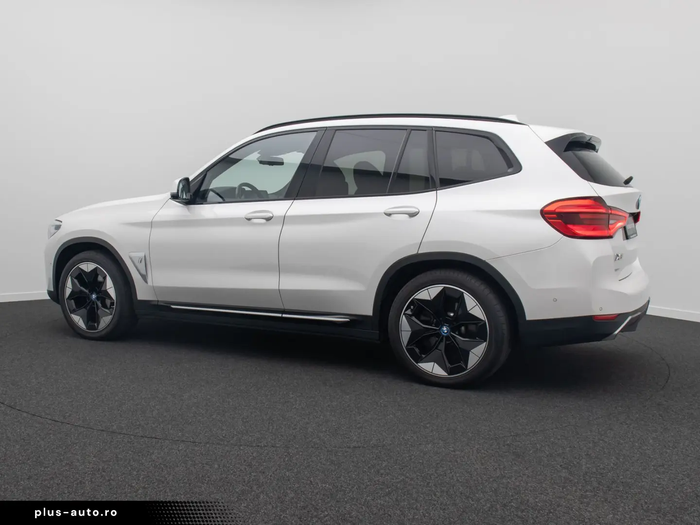 BMW iX3 IMPRESSIVE H K 360  Panorama HUD DAB 20Zoll