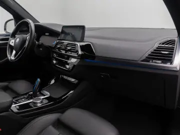 BMW iX3 IMPRESSIVE H K 360  Panorama HUD DAB 20Zoll