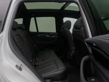 BMW iX3 IMPRESSIVE H K 360  Panorama HUD DAB 20Zoll