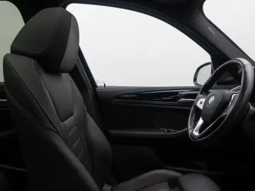 BMW iX3 IMPRESSIVE H K 360  Panorama HUD DAB 20Zoll