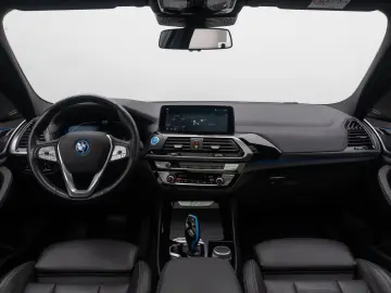 BMW iX3 IMPRESSIVE H K 360  Panorama HUD DAB 20Zoll