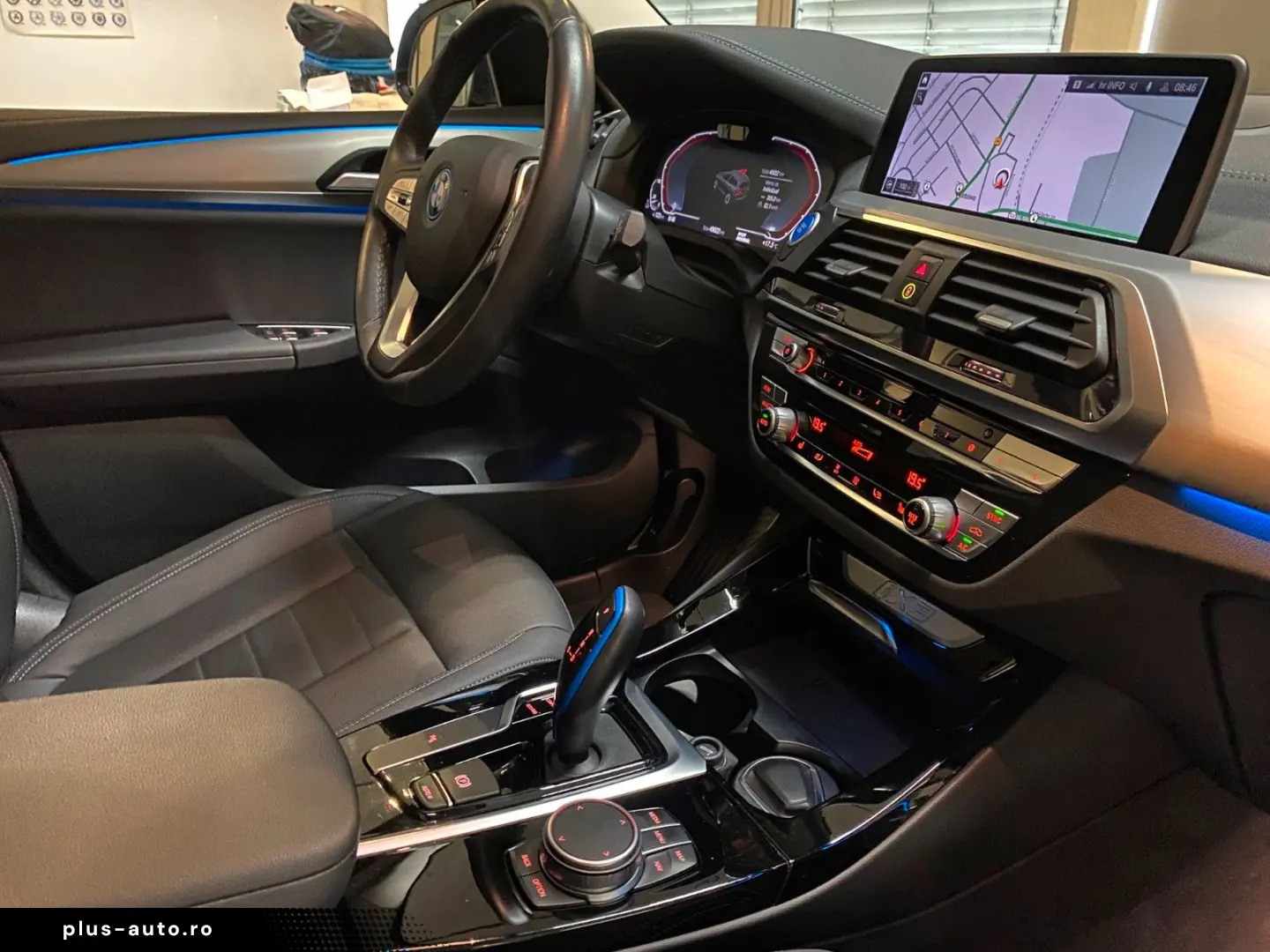 BMW iX3 80KWH M-Fahrwerk AHK Panoramad. TOP-Zustand