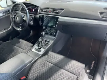 SKODA Superb Ambition 2.0 TDI