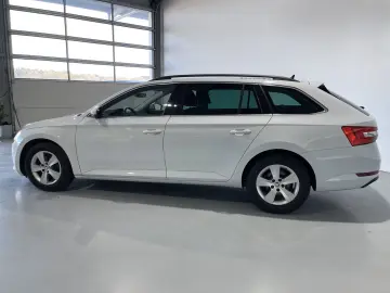 SKODA Superb Ambition 2.0 TDI