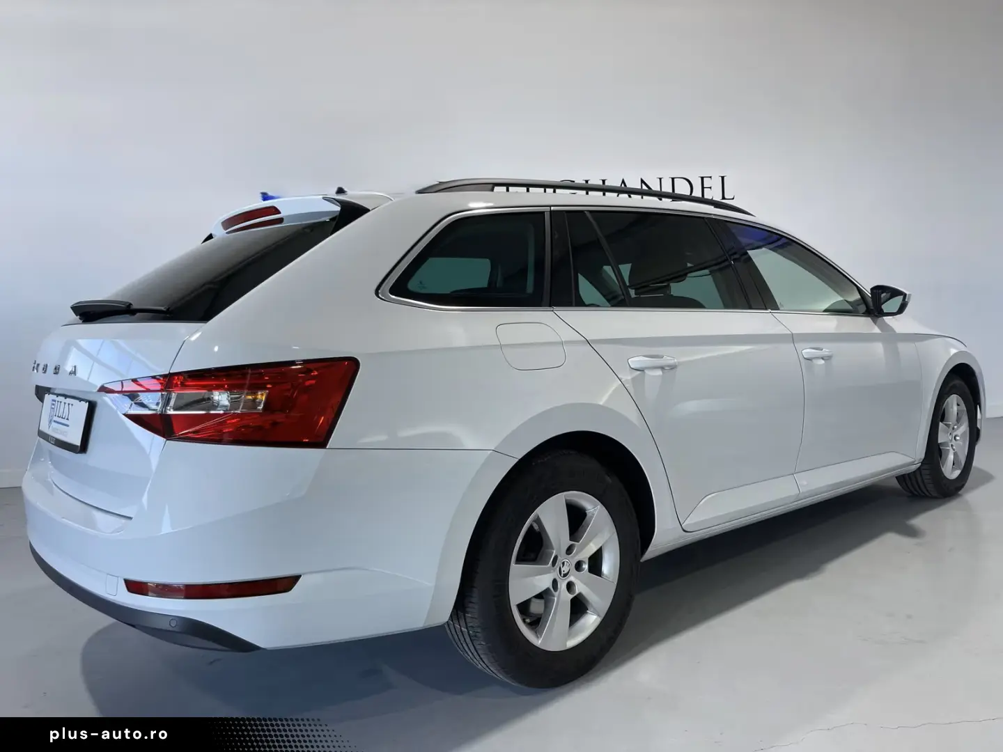 SKODA Superb Ambition 2.0 TDI