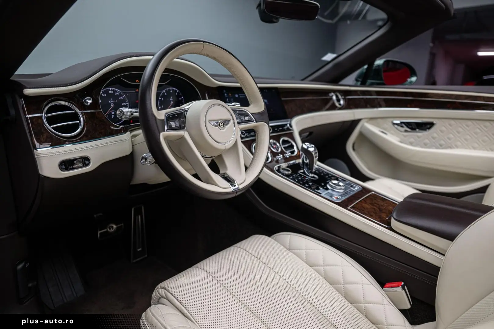 BENTLEY Continental gtc W12 6.0 635 ch