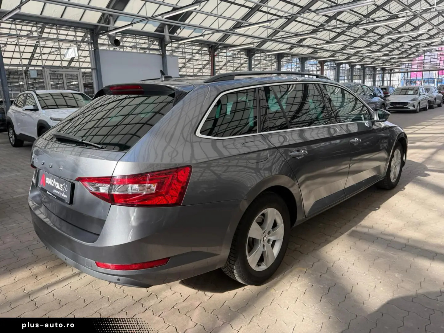 SKODA Superb Combi 2.0 TDI DSG