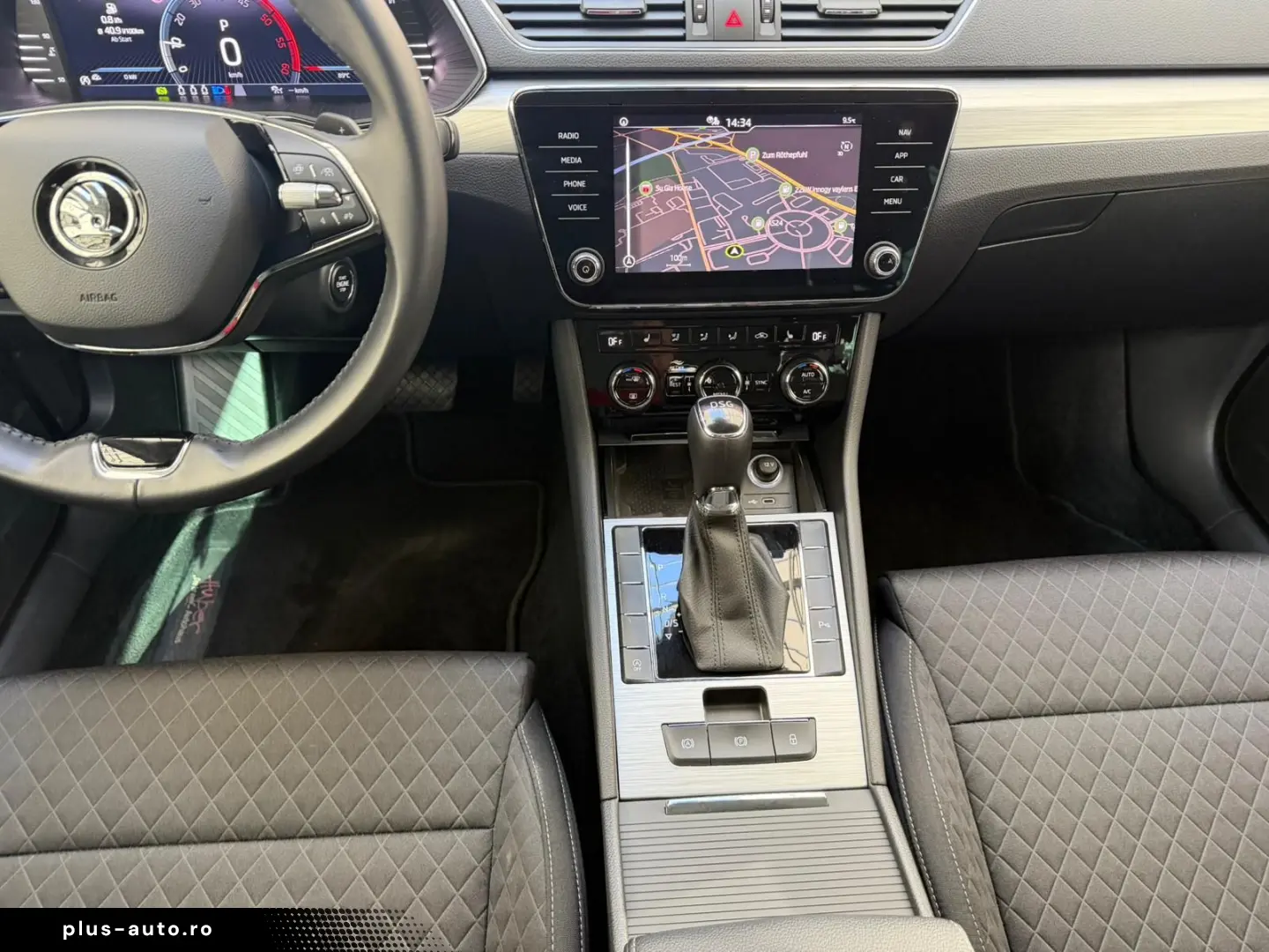 SKODA Superb Combi 2.0 TDI DSG