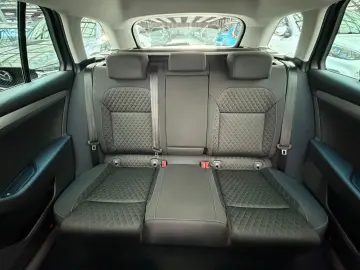 SKODA Superb Combi 2.0 TDI DSG