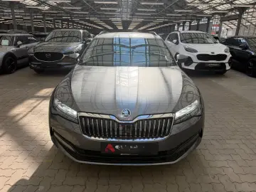 SKODA Superb Combi 2.0 TDI DSG