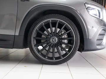 Mercedes-Benz GLB 35 AMG