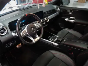 Mercedes-Benz GLB 35 AMG