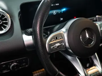 Mercedes-Benz GLB 35 AMG