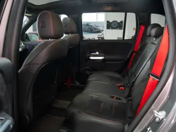 Mercedes-Benz GLB 35 AMG