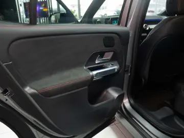 Mercedes-Benz GLB 35 AMG