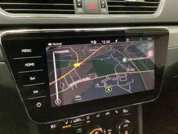 SKODA Superb Combi 1.4 TSI iV