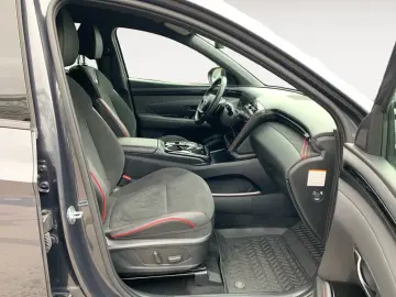 HYUNDAI Tucson 1.6 T-GDI N Line 360 4xSHZ ACC AUT Kam.