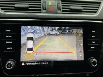 SKODA Superb iV Limousine Style 1.4 TSI DSG