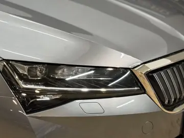 SKODA Superb iV Limousine Style 1.4 TSI DSG