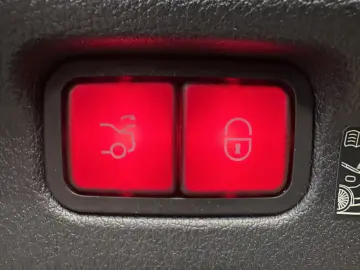 Mercedes-Benz EQE 43 AMG 4Matic