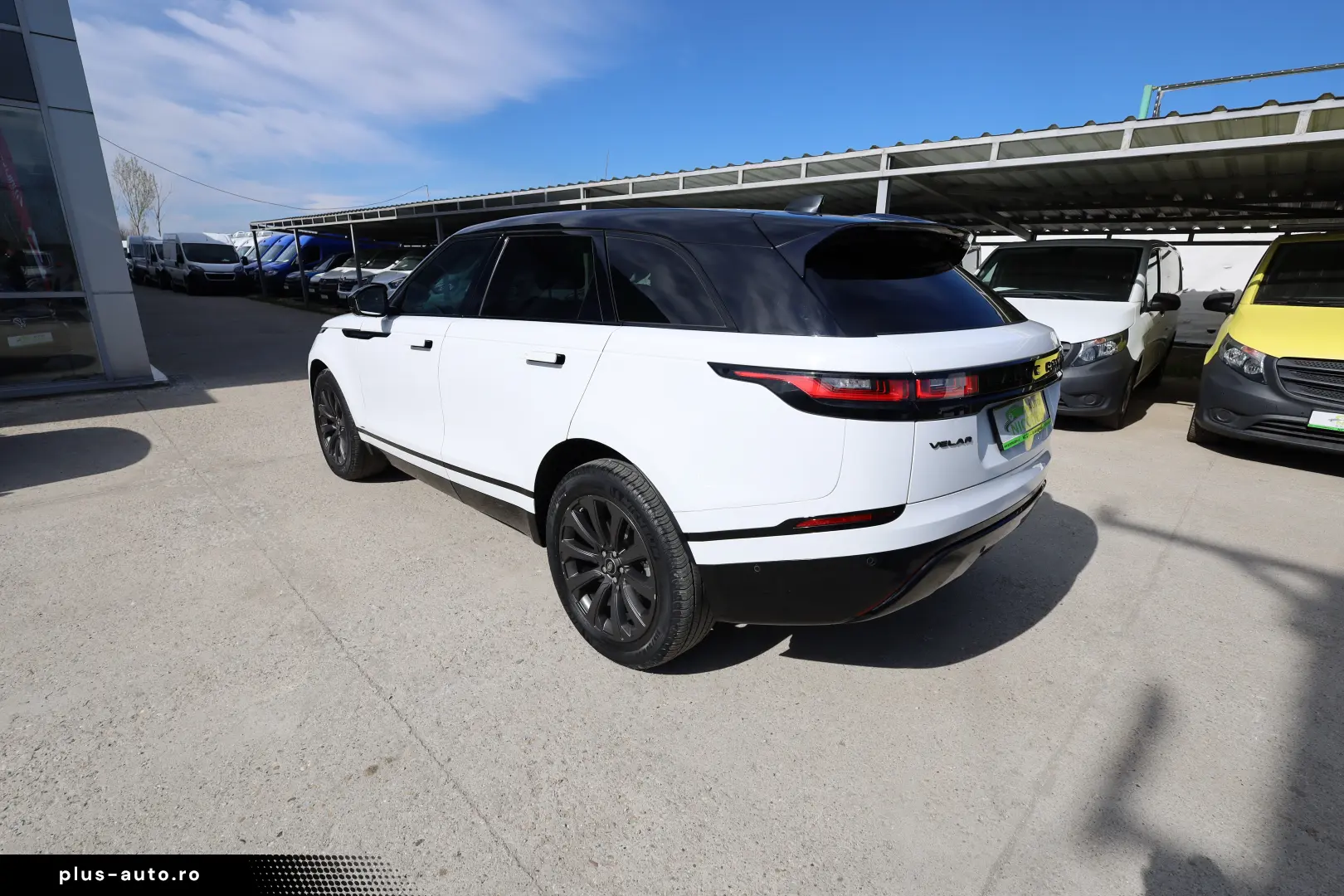 Land-Rover Range-Rover Velar 2.0D MHEV 204CP R-Dynamic HSE
