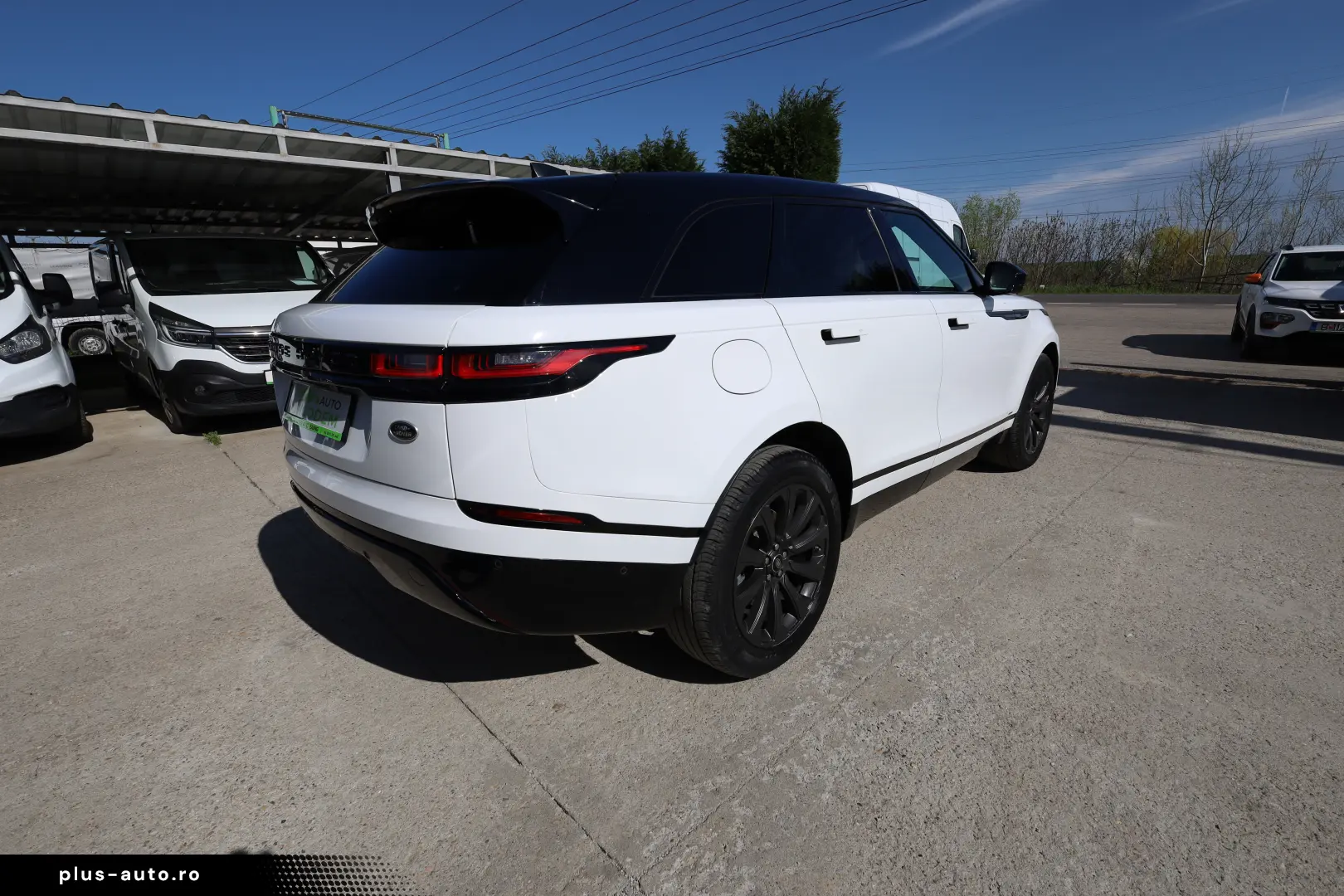 Land-Rover Range-Rover Velar 2.0D MHEV 204CP R-Dynamic HSE