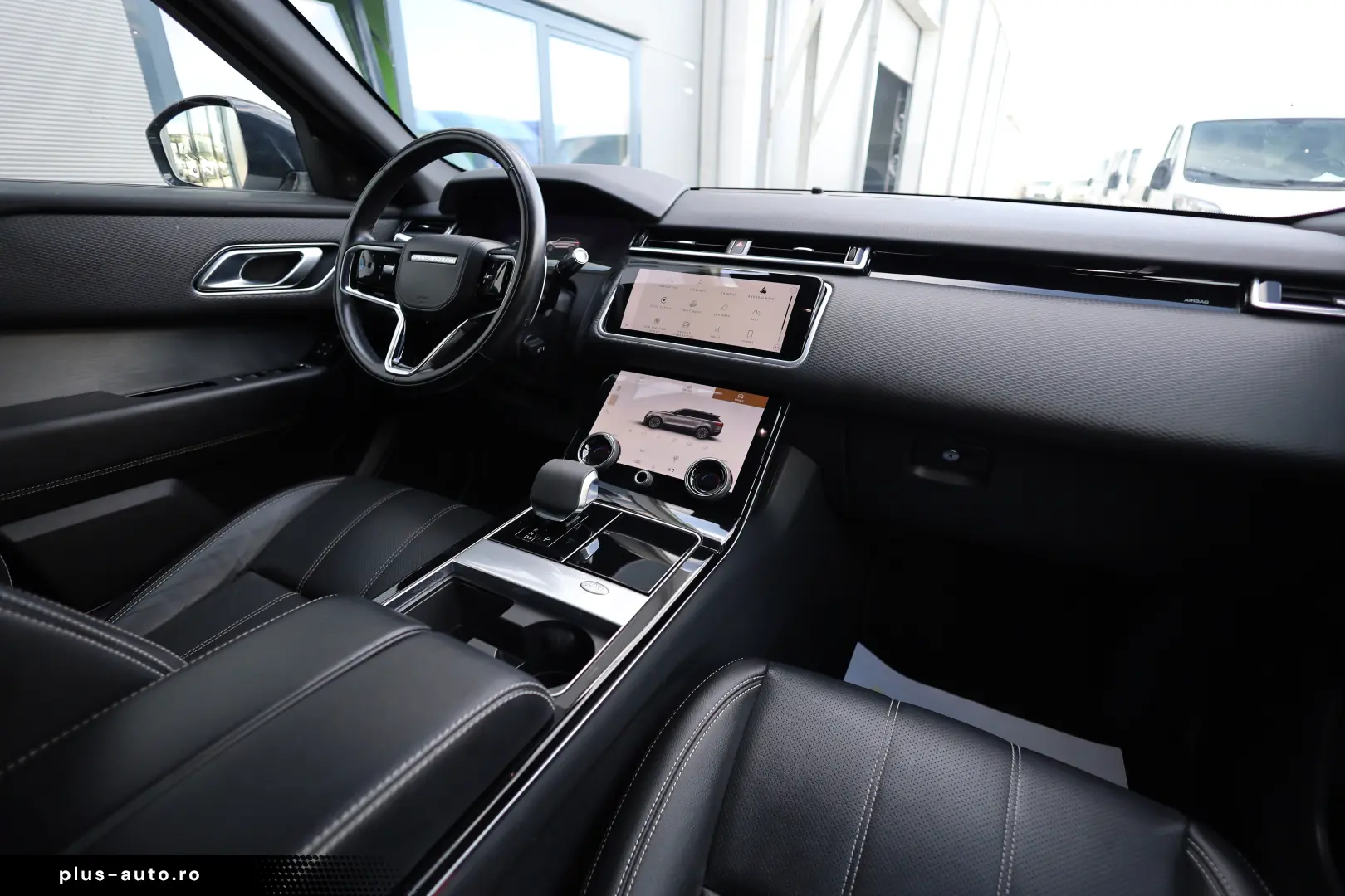 Land-Rover Range-Rover Velar 2.0D MHEV 204CP R-Dynamic HSE