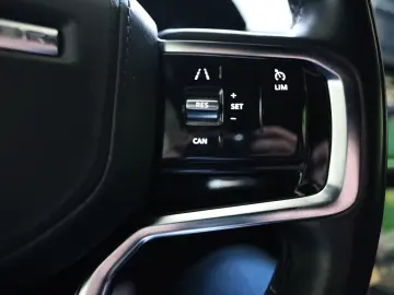 Land-Rover Range-Rover Velar 2.0D MHEV 204CP R-Dynamic HSE