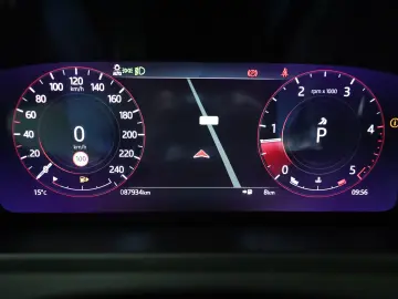 Land-Rover Range-Rover Velar 2.0D MHEV 204CP R-Dynamic HSE