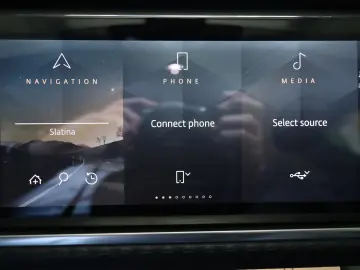 Land-Rover Range-Rover Velar 2.0D MHEV 204CP R-Dynamic HSE