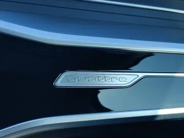 AUDI A6 Limousine 50 TFSIe qu S line Business HDMatri